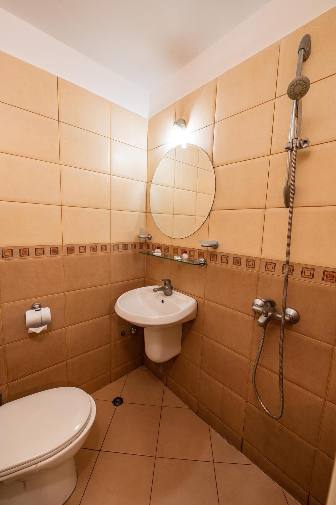 Family Hotel Gran Ivan Βάρνα Εξωτερικό φωτογραφία